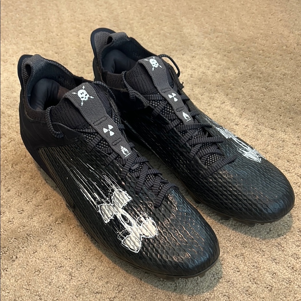 Under Armour Men's Black Soccer Shoes